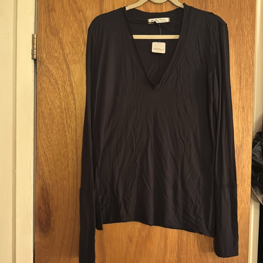 Black Long Sleeve V-Neck tunic top